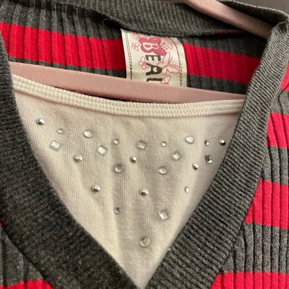 🐠2/$20 Beautees Striped Sweater